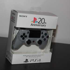 manette PS4 20th anniversary